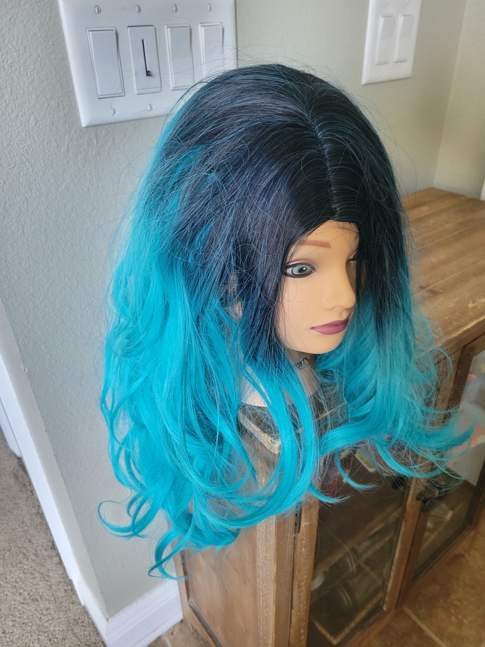 Vibrant Black to Teal Ombre Women's Wig - Bold Turquoise Blue